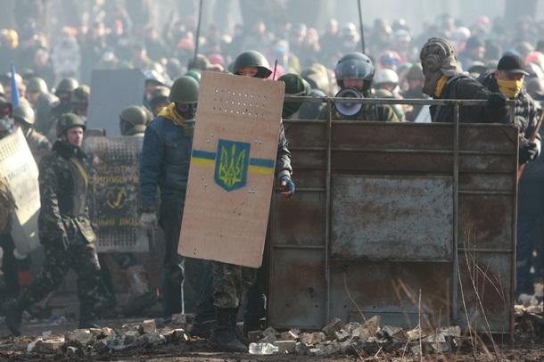 Противостояние в Мариинском парке