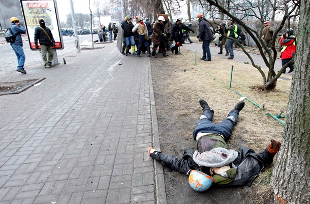 Снайперы во время наступления евромайдановцев