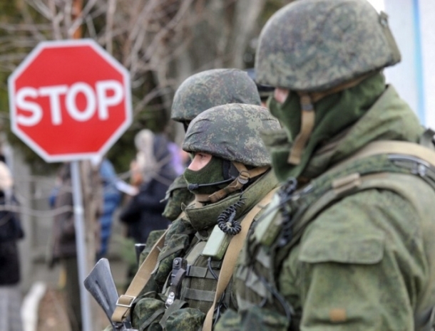 ЕС запретил выдавать крымчанам визы на территории России