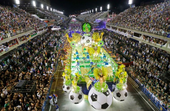 Бразильский карнавал 2016 в Рио-де-Жанейро (фото+видео)