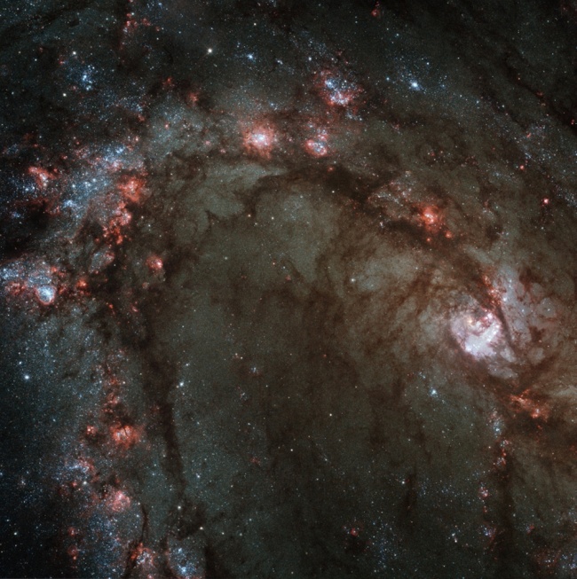 Галактика M83 - 25-летие телескопа Хаббл: лучшие фото космоса