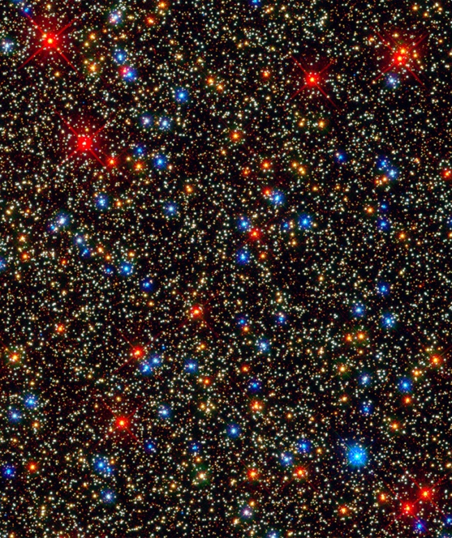 Центр шарового скопления Омега Центавра - 25-летие телескопа Хаббл: лучшие фото космоса