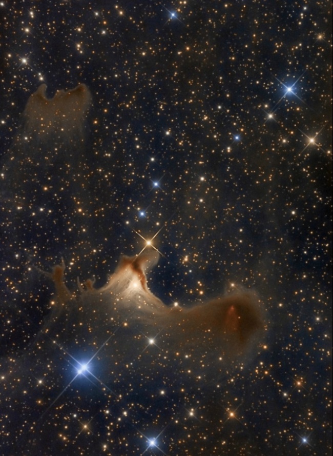 Туманность Sh2-136 - 25-летие телескопа Хаббл: лучшие фото космоса