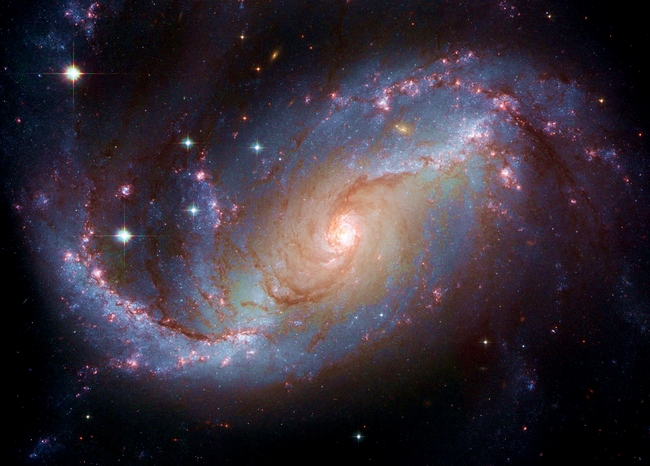 Галактика NGC 1672 - 25-летие телескопа Хаббл: лучшие фото космоса