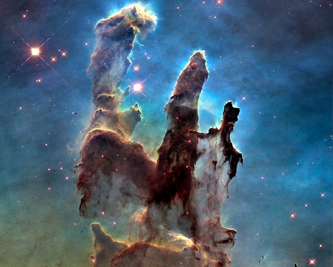 Туманность Столпы творения - 25-летие телескопа Хаббл: лучшие фото космоса