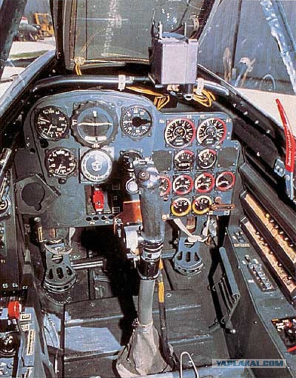 Мессершми?тт Me.262 (нем. Messerschmitt Me.262 «Schwalbe» — «ласточка») - Фото из кабин разных самолетов/вертолётов