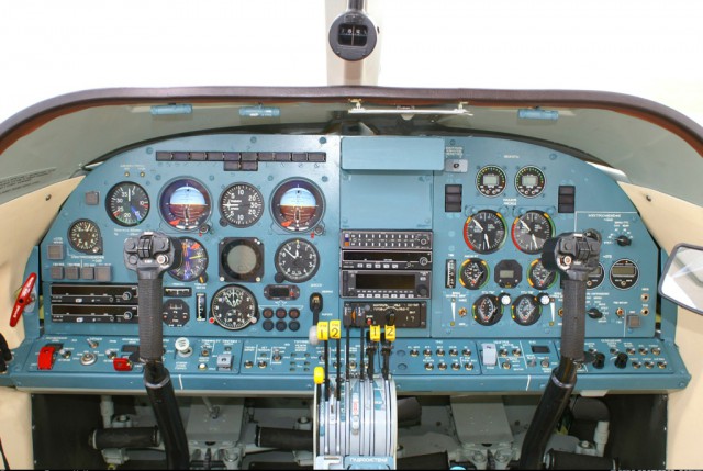 Бе-103 - Фото из кабин разных самолетов/вертолётов