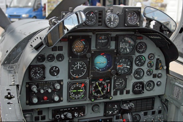 Short-S312 Tucano - Фото из кабин разных самолетов/вертолётов