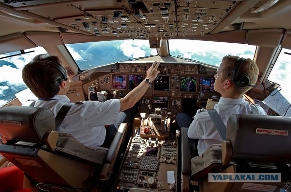 Boeing 777 (Triple Seven или T7 — «три семёрки») - Фото из кабин разных самолетов/вертолётов