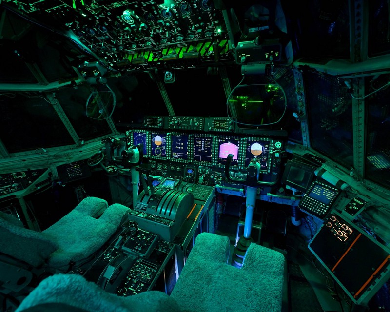C-130 Hercules - Фото из кабин разной техники
