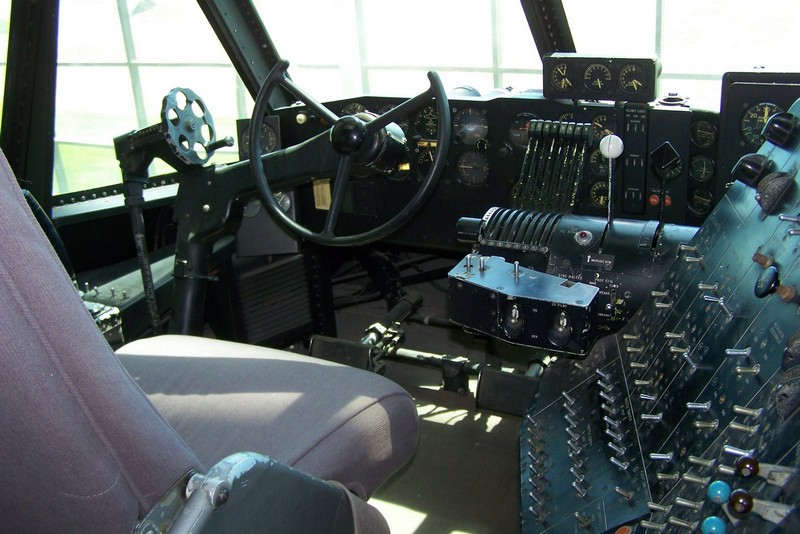 Spruce Goose - Фото из кабин разной техники