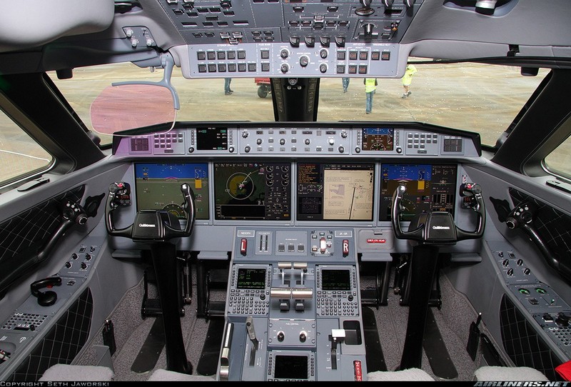 Gulfstream G650 - Фото из кабин разной техники