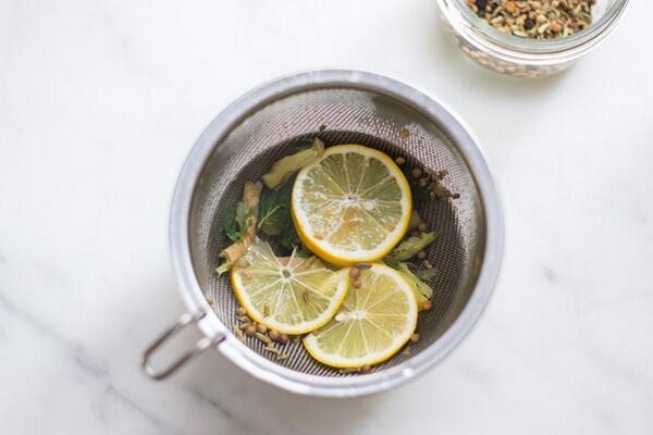 Очищающий мятный чай - Эти 7 напитков выведут все токсины из организма