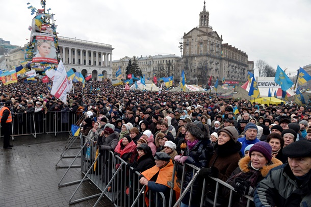 Народное вече. Фото ключевых событий Евромайдана 10-12 января Народное вече. Фото ключевых событий Евромайдана 10-12 января
