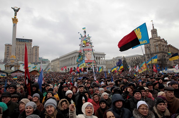 Народное вече. Фото ключевых событий Евромайдана 10-12 января Народное вече. Фото ключевых событий Евромайдана 10-12 января