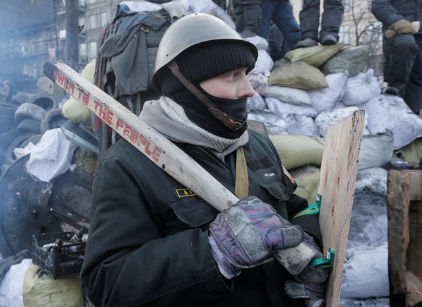 В полной боеготовности. Фото активистов Евромайдана накануне внеочередной сессии Рады В полной боеготовности. Фото активистов Евромайдана накануне внеочередной сессии Рады
