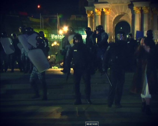 Разгон Беркутом Евромайдана