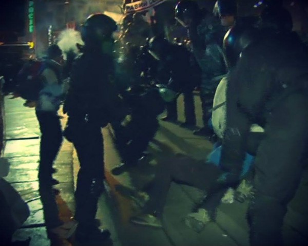 Разгон Беркутом Евромайдана
