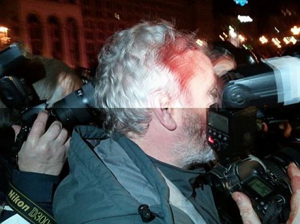 Разгон Беркутом Евромайдана
