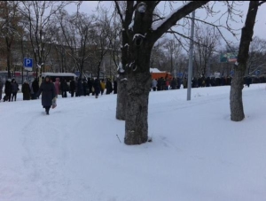 Русский мир, чо!: В Донецке тысячные очереди за пайками, - блогер. ФОТОрепортаж