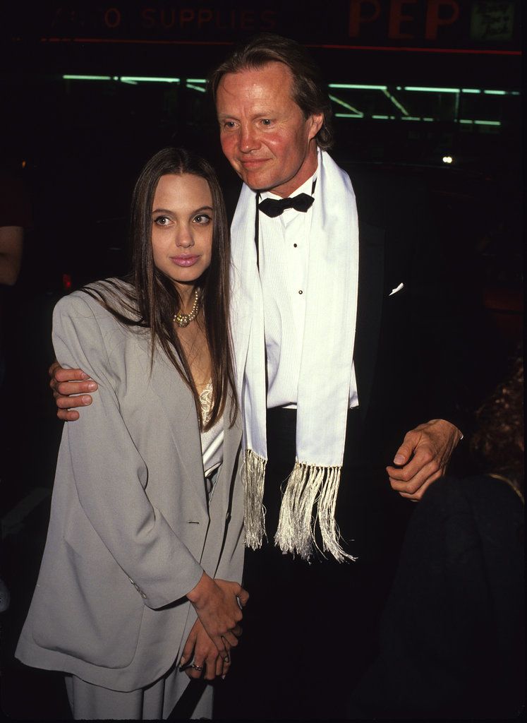 Анджелина Джоли, 1990 - Молодой Голливуд