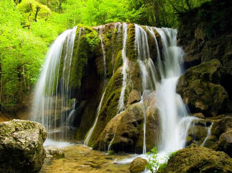 Серебряные струи - ТОП водопадов Украины